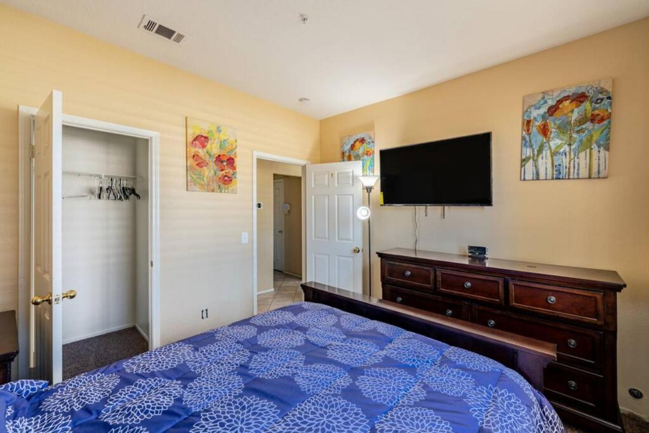 Family-Friendly 4Br Home - Spacious - Great Location Fontana Luaran gambar