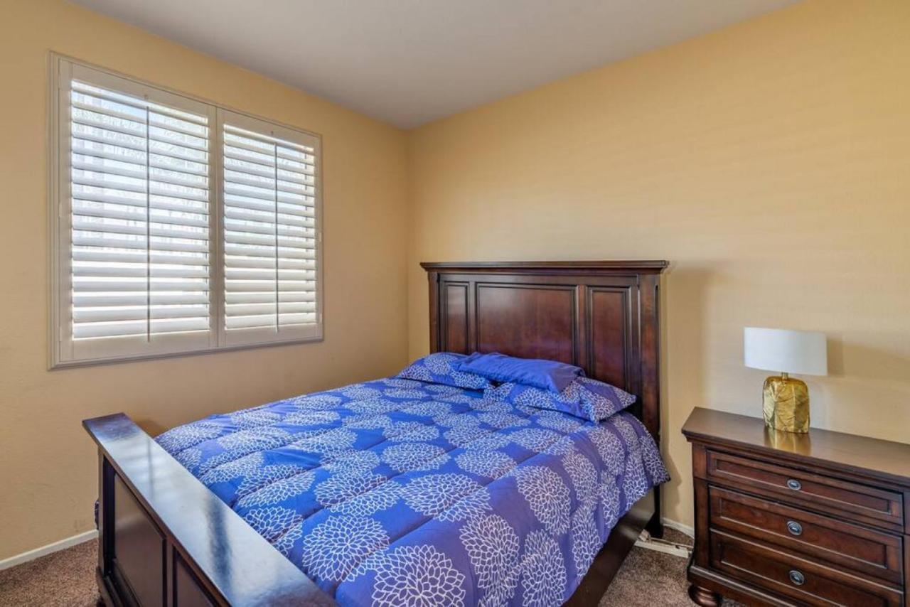 Family-Friendly 4Br Home - Spacious - Great Location Fontana Luaran gambar