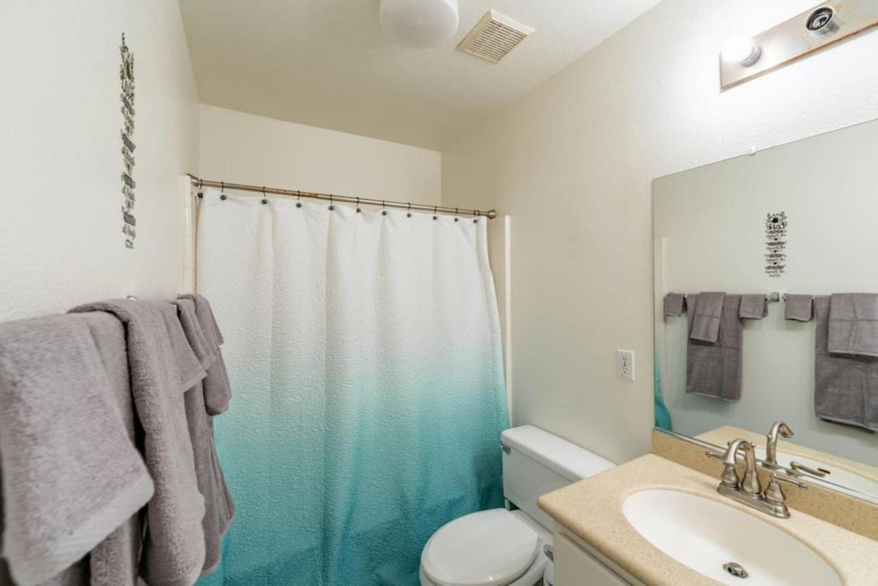 Family-Friendly 4Br Home - Spacious - Great Location Fontana Luaran gambar