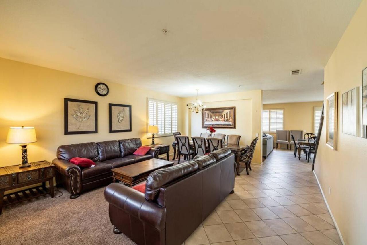 Family-Friendly 4Br Home - Spacious - Great Location Fontana Luaran gambar